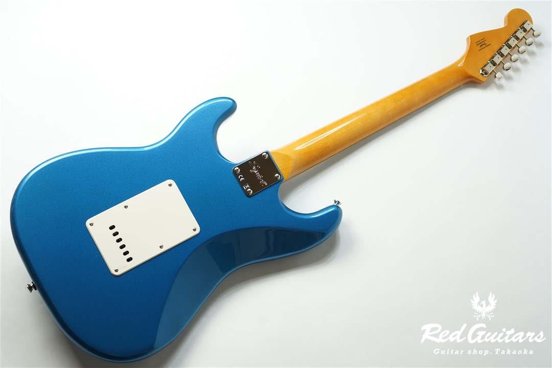 新品に近い★Classic Vibe '60s Stratocaster LPB Squier Classic Vibe '60s Stratocaster - Lake Placid Blue - Roxy Music